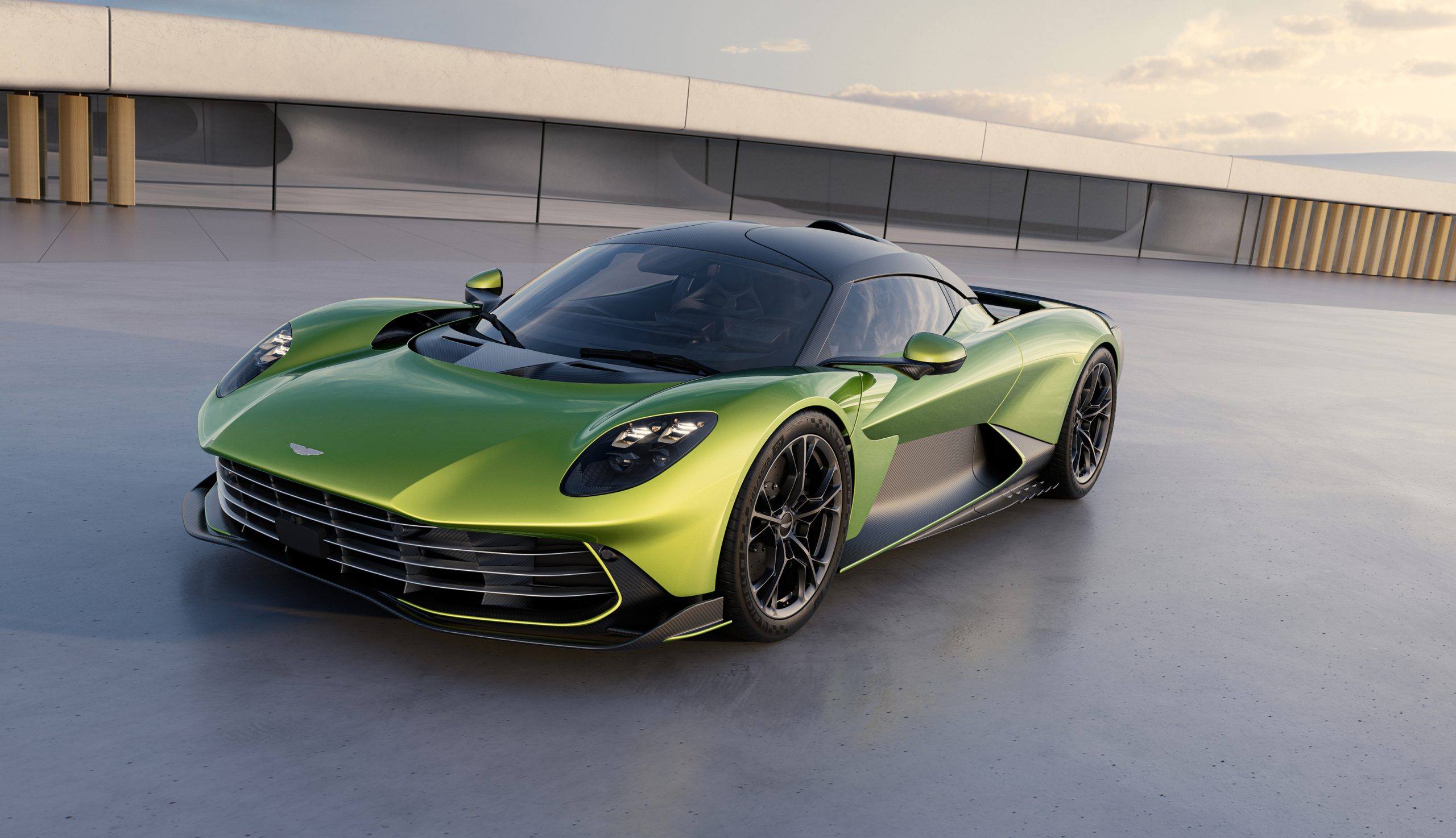 Aston Martin končno v proizvodnjo Valhalle