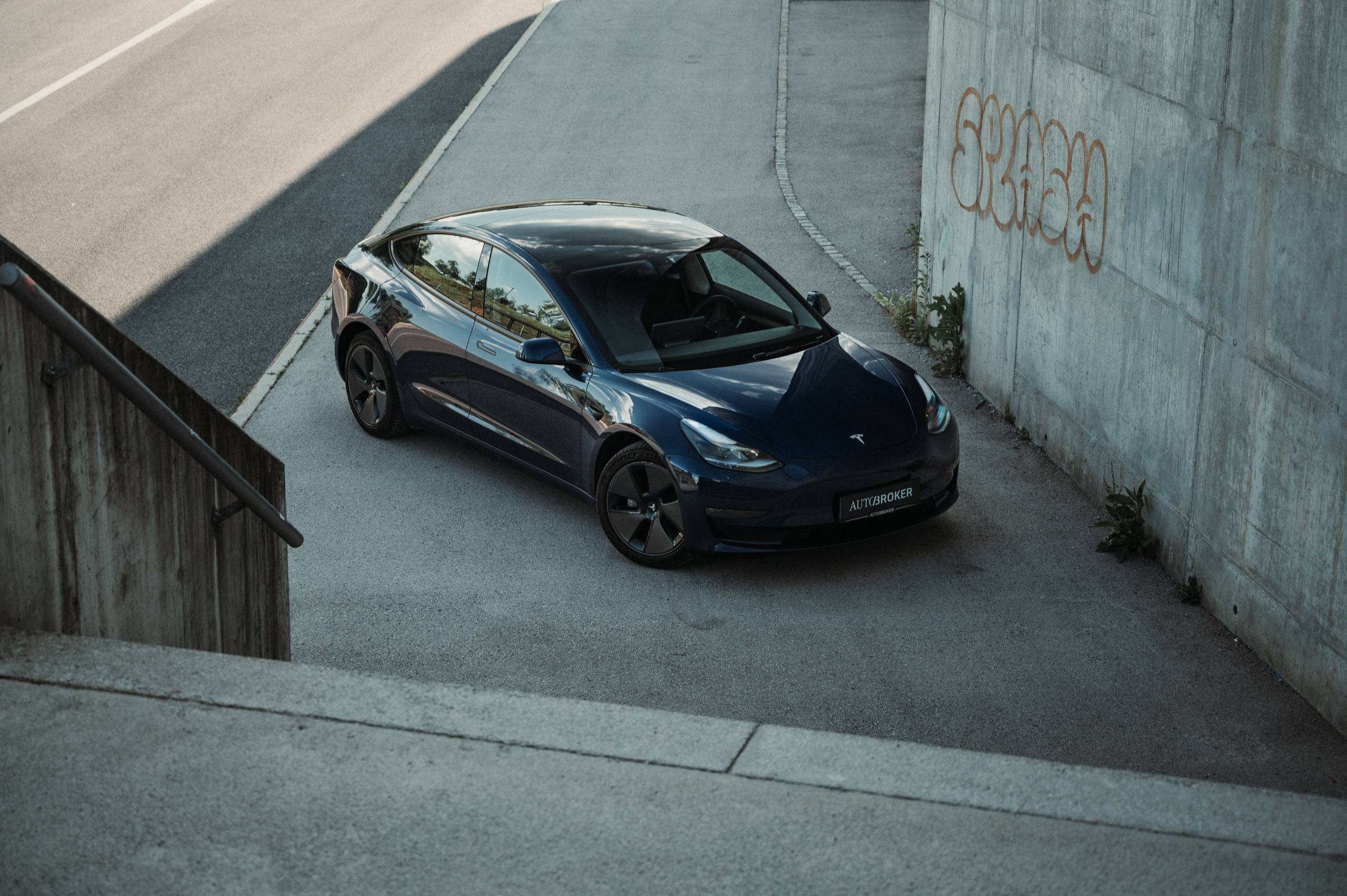 Subvencija Eko sklada do 3.000 € po novem tudi za rabljena električna vozila iz uvoza