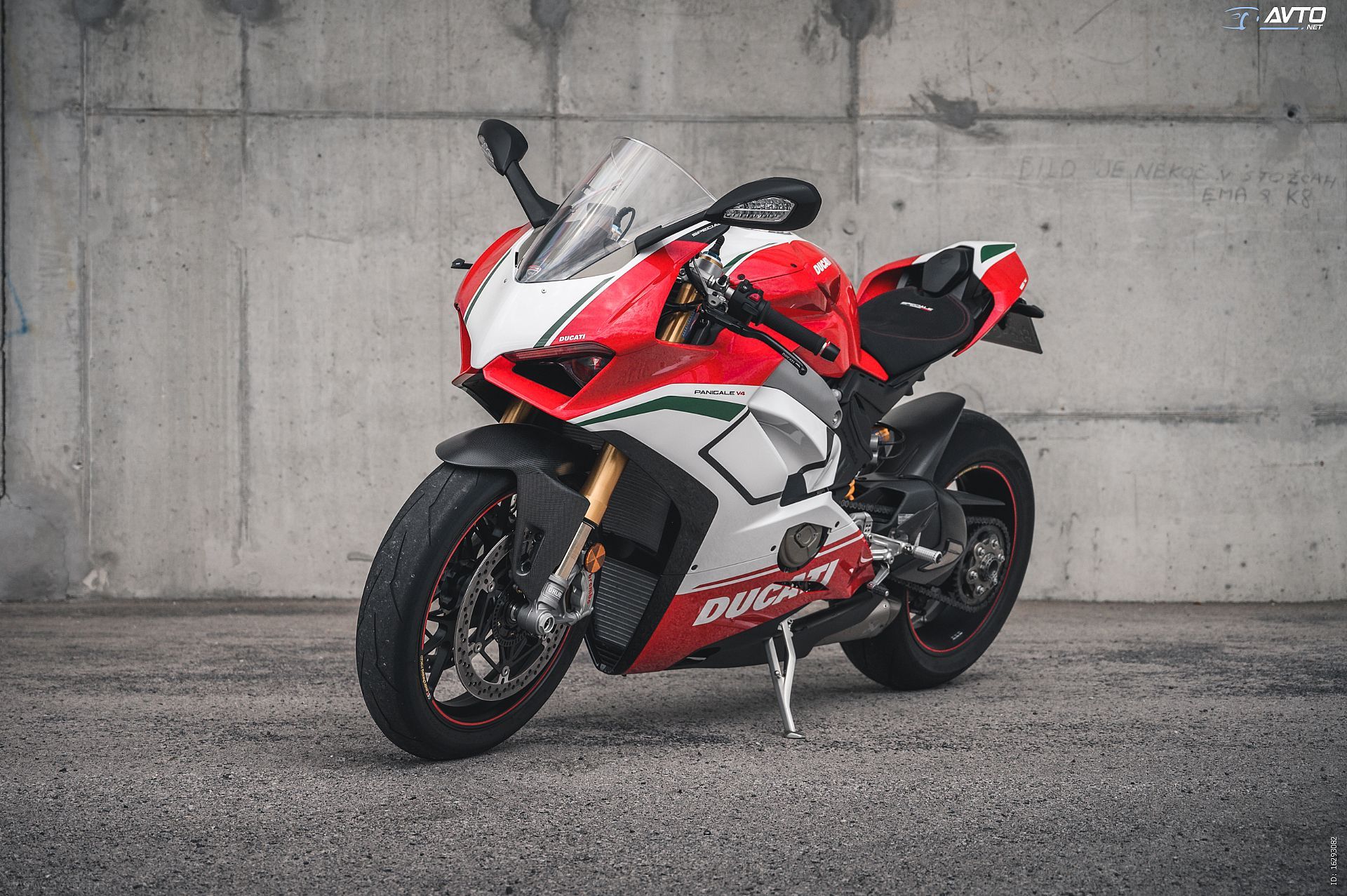 Ducati Panigale V4 Speciale