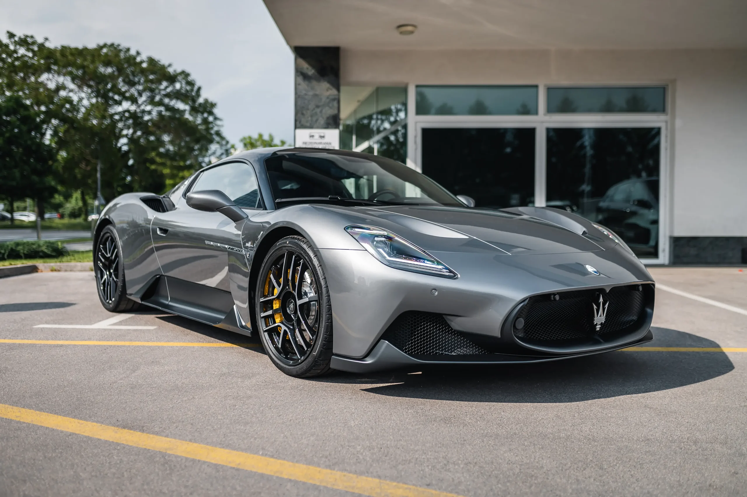 Maserati MC20
