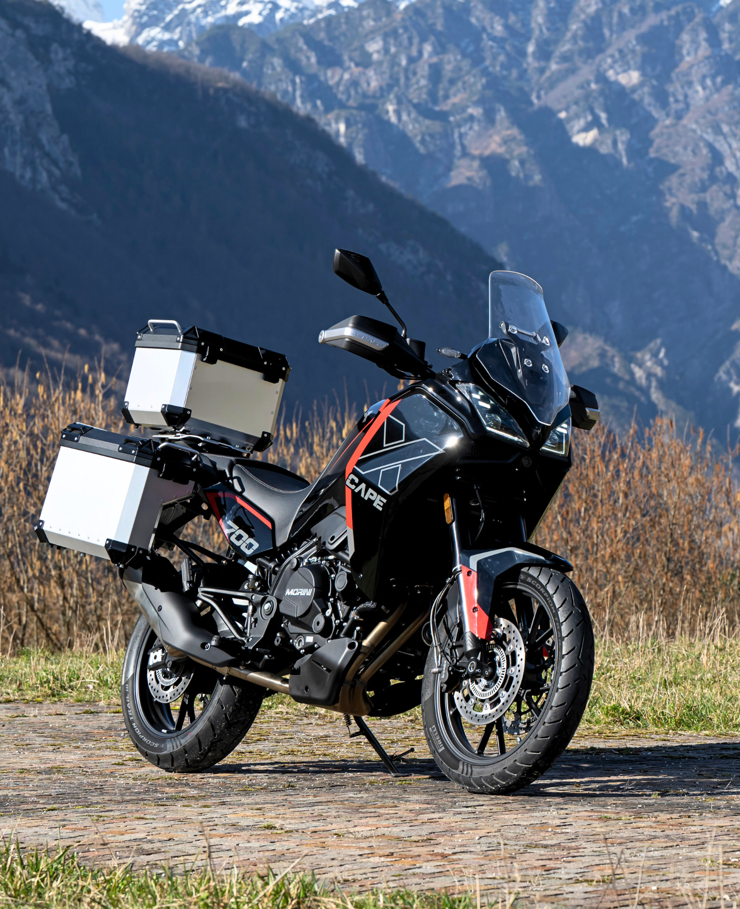 X-CAPE 700 8